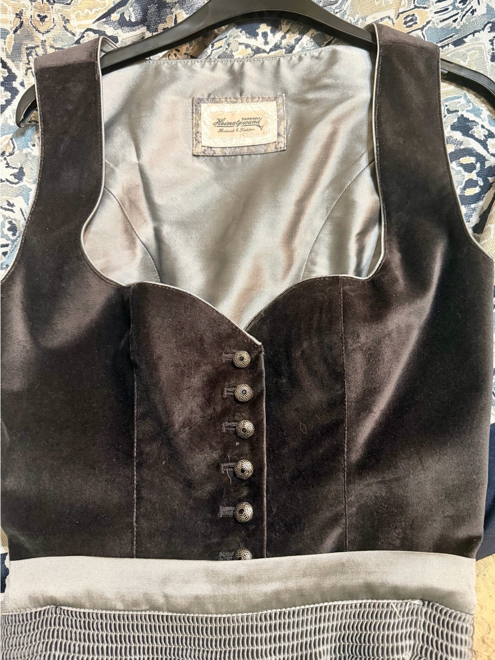 NWT gray velvet midi dirndl. - Picture 4 of 9